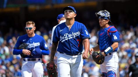 Fiesta Mexicana:  Fernando Valenzuela's Triumphant Return to Dodger Stadium!